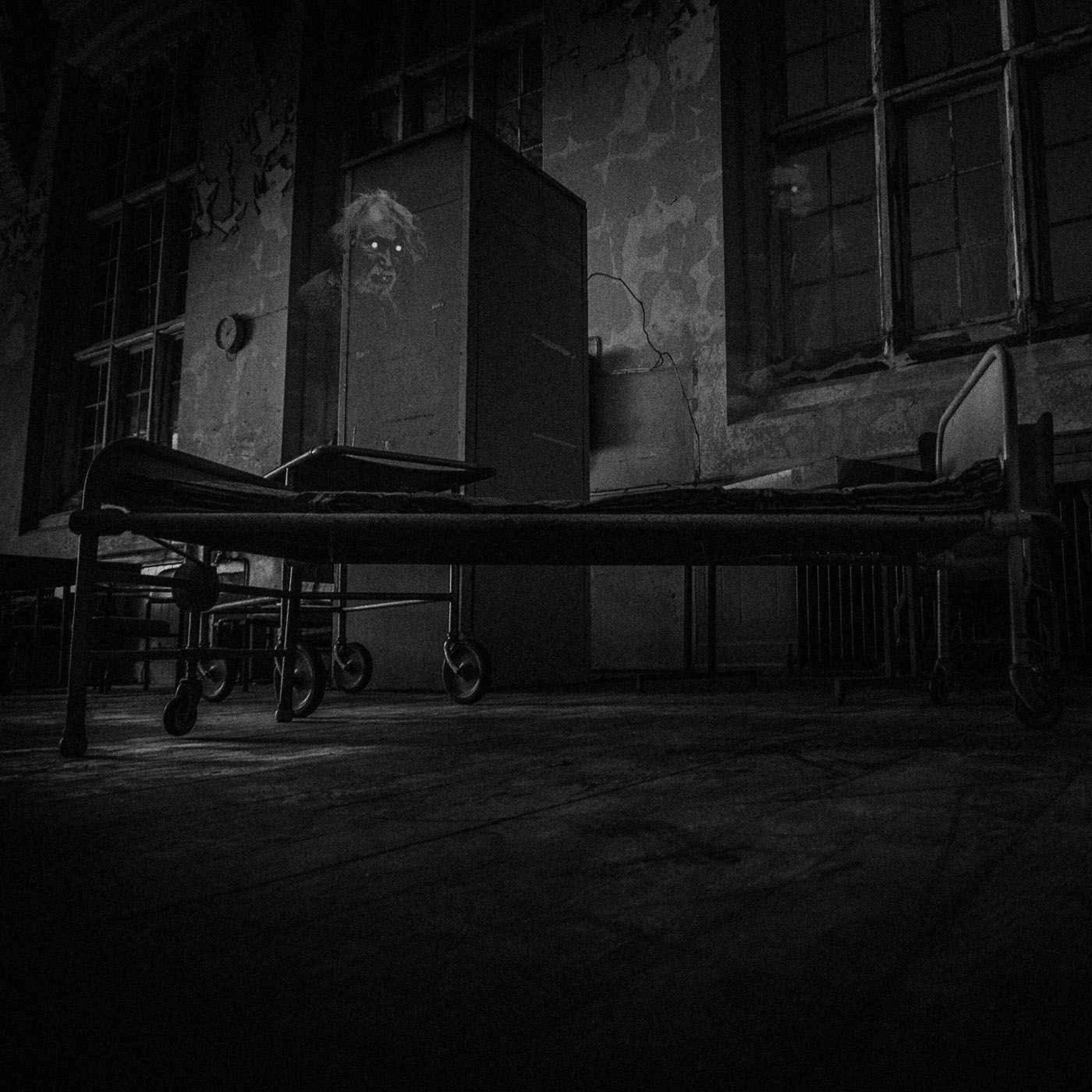 Algo se aparece detrás de la morgue (y más historias paranormales)
