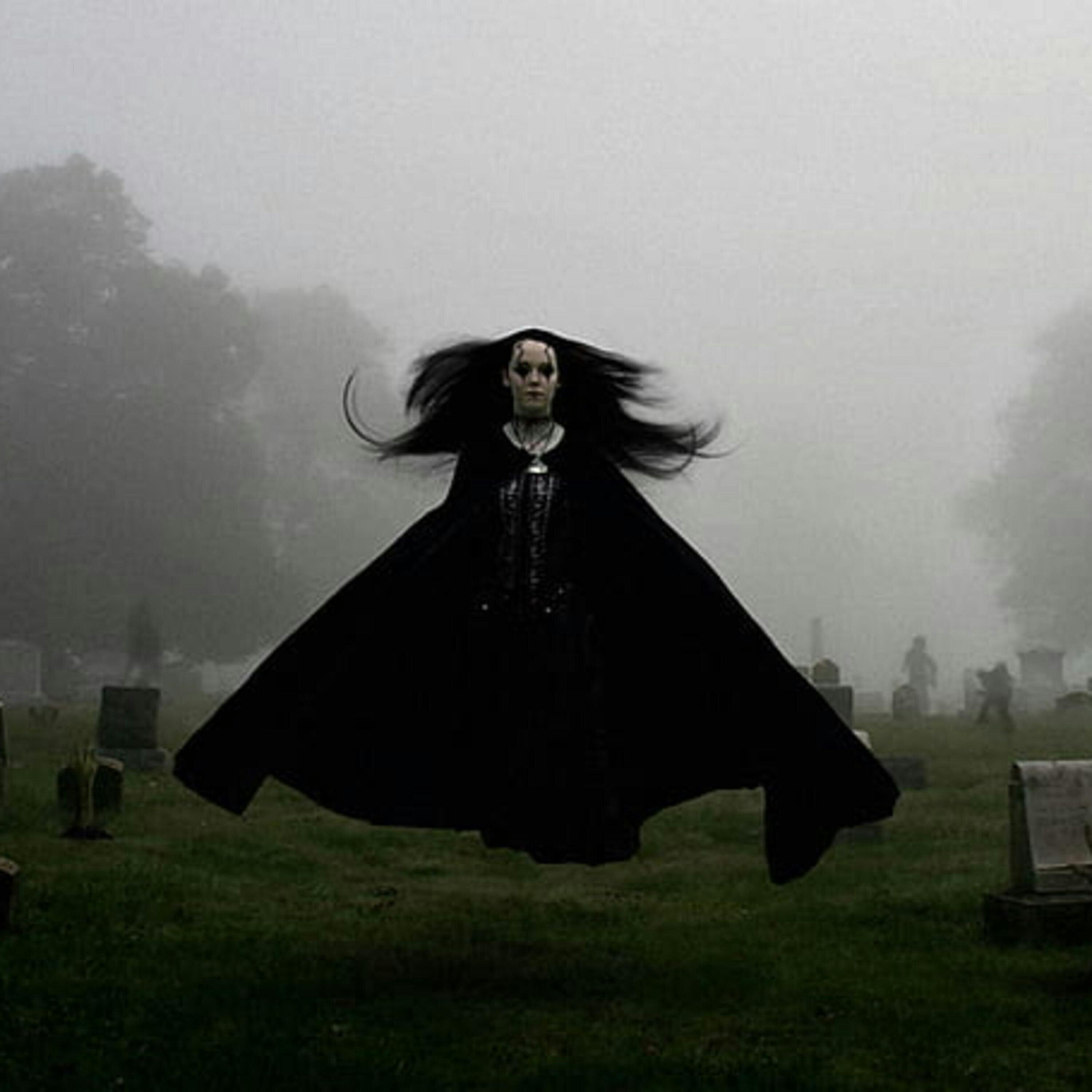 La vi salir de la tumba (y más experiencias de horror)