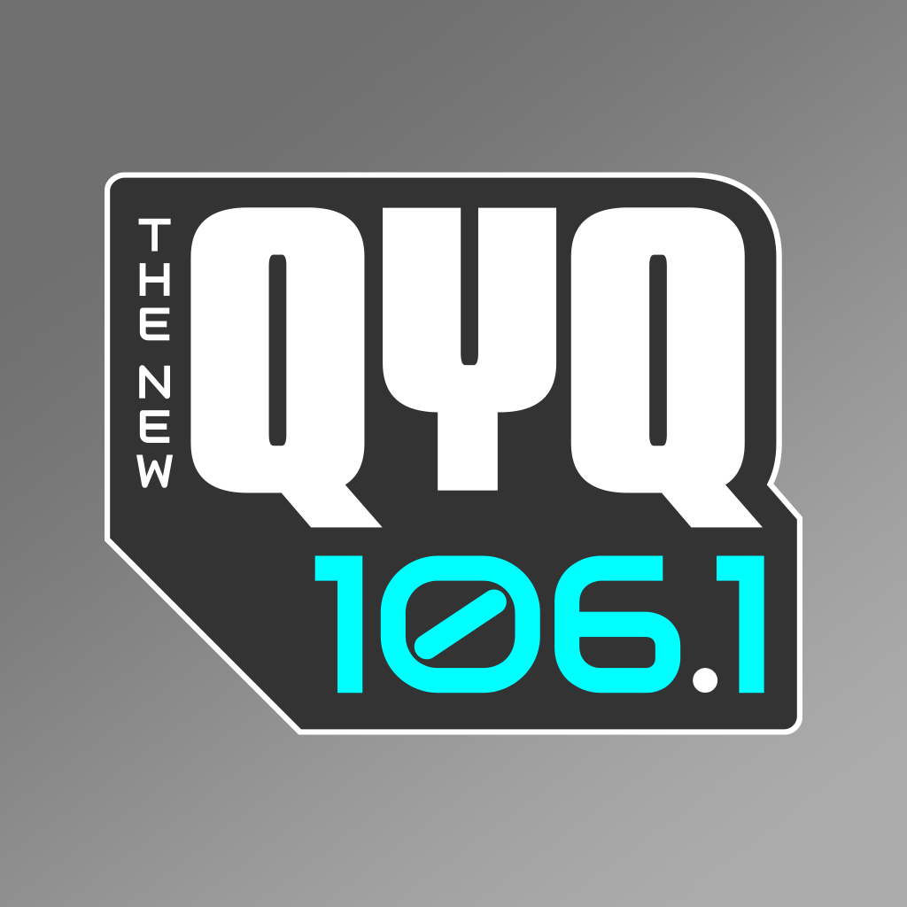 Ella Red Stops By the QYQ Studio