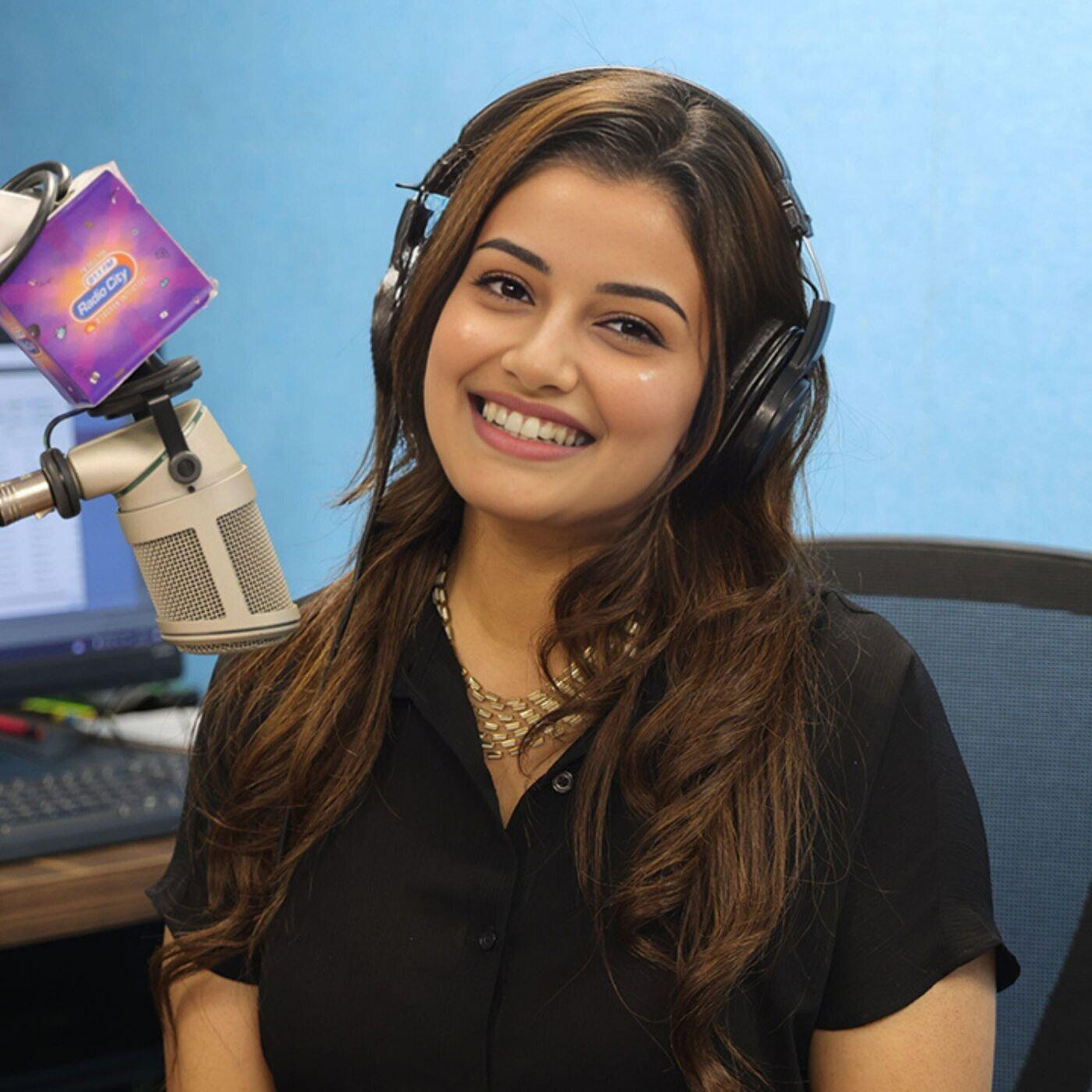 Sia AI RJ by Radio City