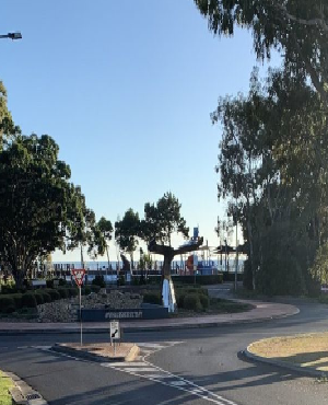 Roundabout On Fraser Coast FM