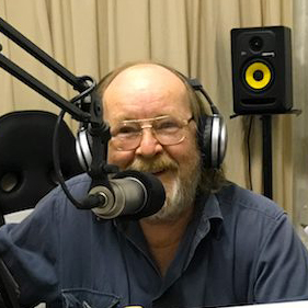 Universal Jukebox with Leo Bradney-George