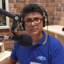 On the Shores of Dijila (Arabic)