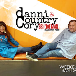 Danni & Country Cory