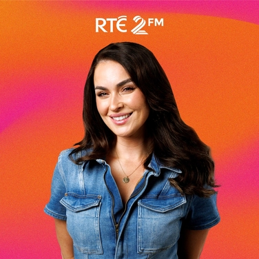 2FM Morning with Laura Fox